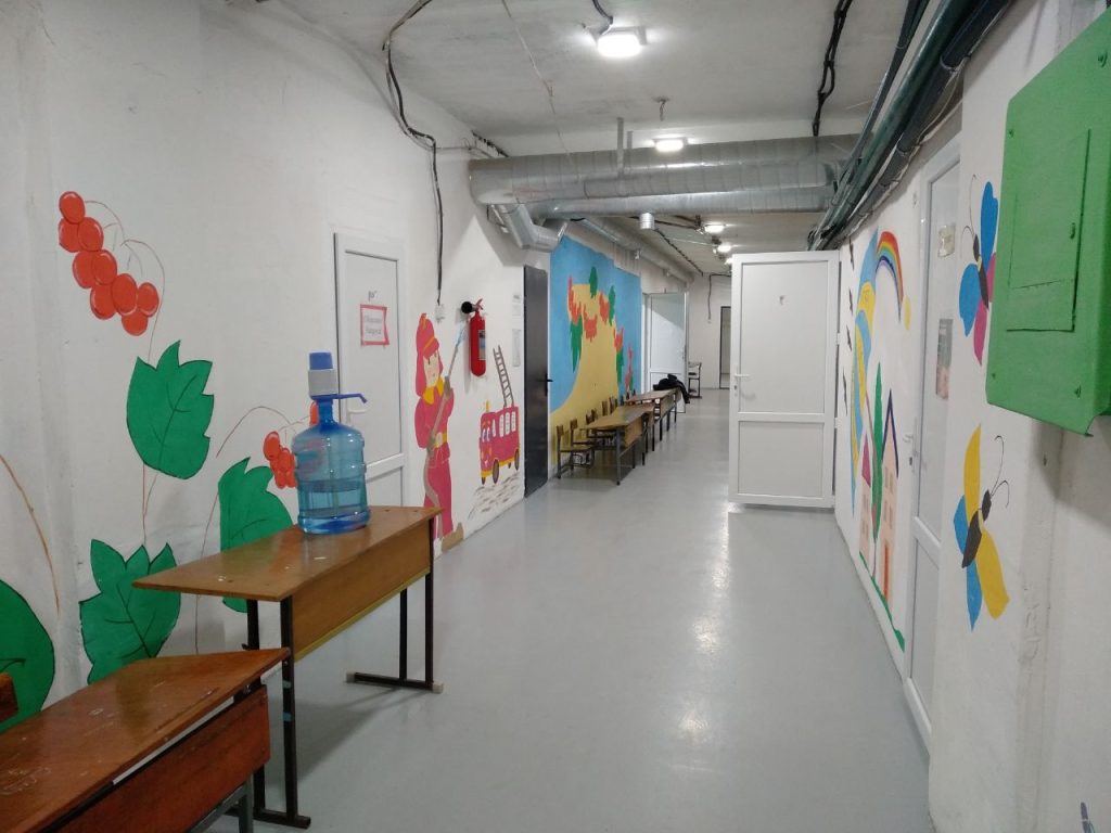 Photo 5402528573417001755 Y