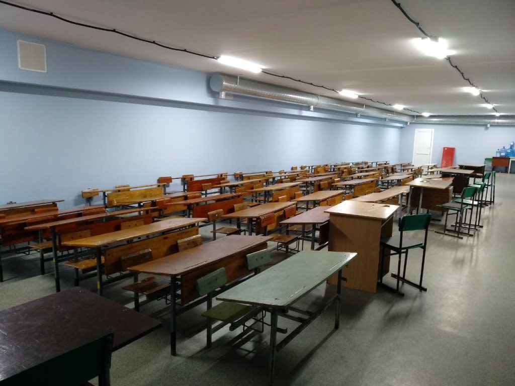 Photo 5402528573417001757 Y